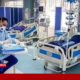 معاون بهداشت: کرونا از سطح هشدار عبور نکرده است