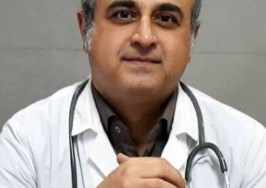 سرفه تا چند روز طبیعی است؟ | یک توصیه مهم به سرماخورده‌هایی که سیگار می‌کشند