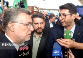 هشدار وزیر بهداشت درباره بحران نقدینگی تجهیزات پزشکی؛بیمه‌ها بدهکارند